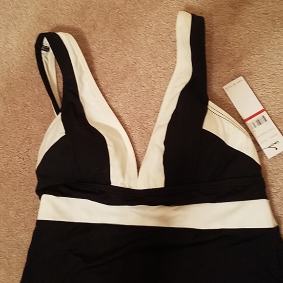 NWT DKNY tankini - Picture 3 of 3